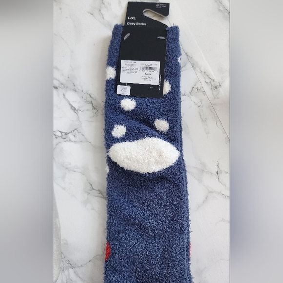 Fuzzy Bundle Collection - Picture 4 of 6